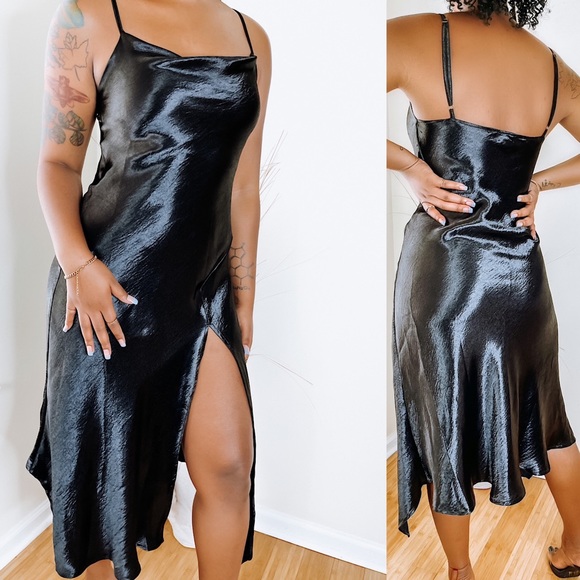 BLACK BIAS DRAPED SILKY HIGH FRONT SPLIT DRESS - Picture 3 of 6